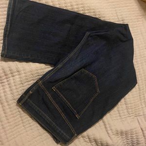 Old Navy curvy boot cut blue jean.